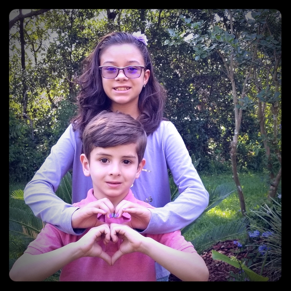 Meet your Poshers,  Gabriella y Oziah